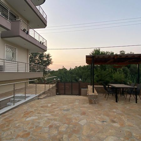 Efi'S Apartment 네아 미카니오나 외부 사진