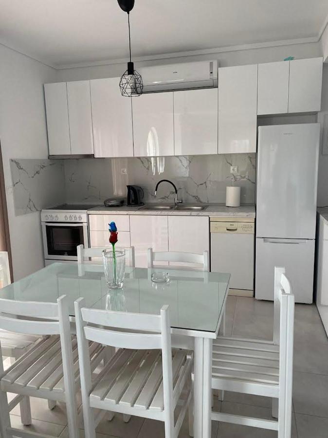 Efi'S Apartment 네아 미카니오나 외부 사진