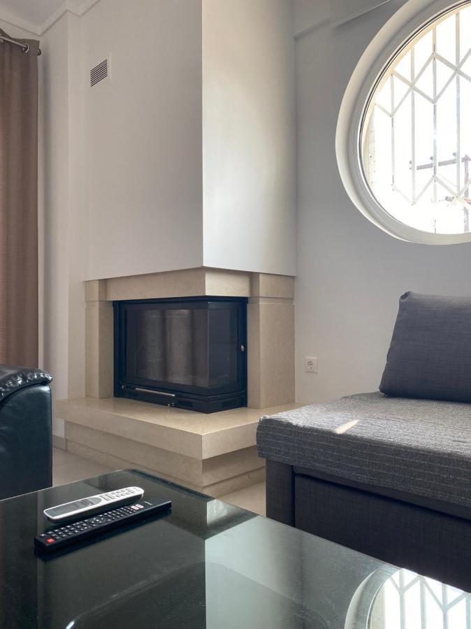 Efi'S Apartment 네아 미카니오나 외부 사진